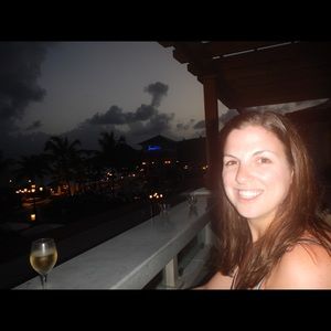 Meet your Posher, Jillian